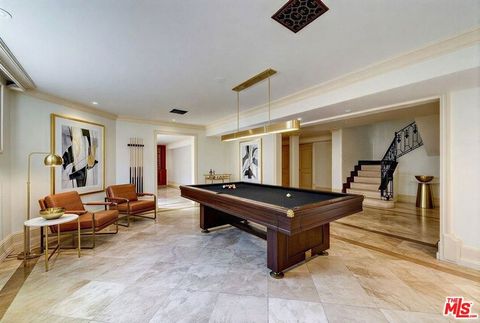 Tiny photo for 209 S Anita Avenue, Los Angeles, CA 90049 (MLS # 25575103)