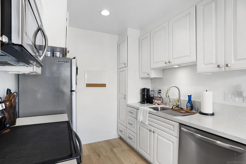 3213 Midway Drive 806