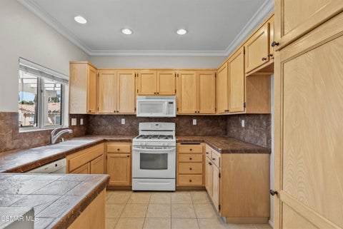 Tiny photo for 11639 Countrysprings Court, Moorpark, CA 93021 (MLS # 226002607)