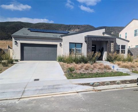 15814 Butterfly Drive Fontana CA 92336