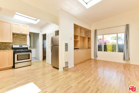 Photo of 420 Altair Place #A, Venice, CA 90291 (MLS # 26786841)