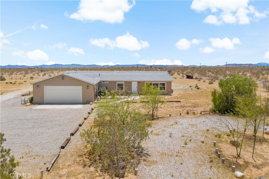 61375 Leslie Lane