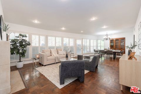 Photo of 2559 HUTTON Drive, Beverly Hills, CA 90210 (MLS # 25602837)