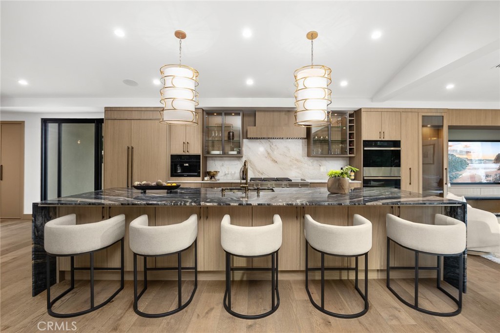 4607 Alta Canyada Road