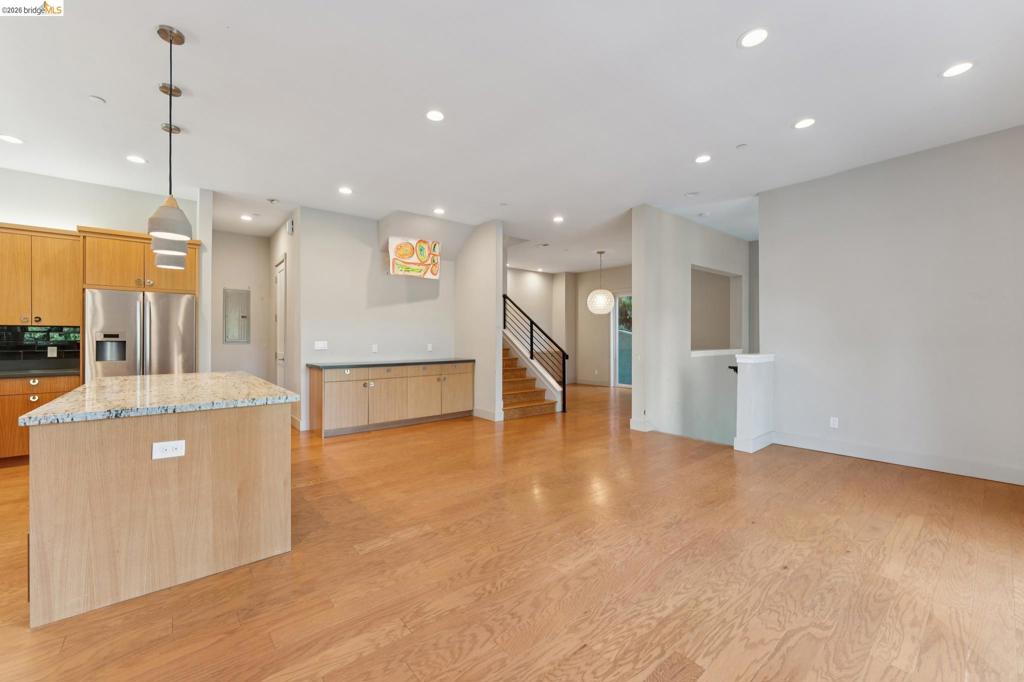 5917 Balboa DR, Oakland CA 94611