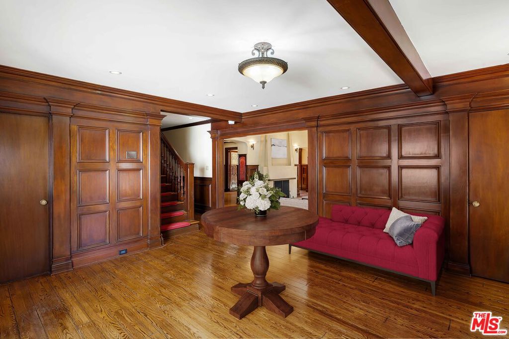 Photo of 231 14th Street, Santa Monica, CA 90402 (MLS # 26894941)