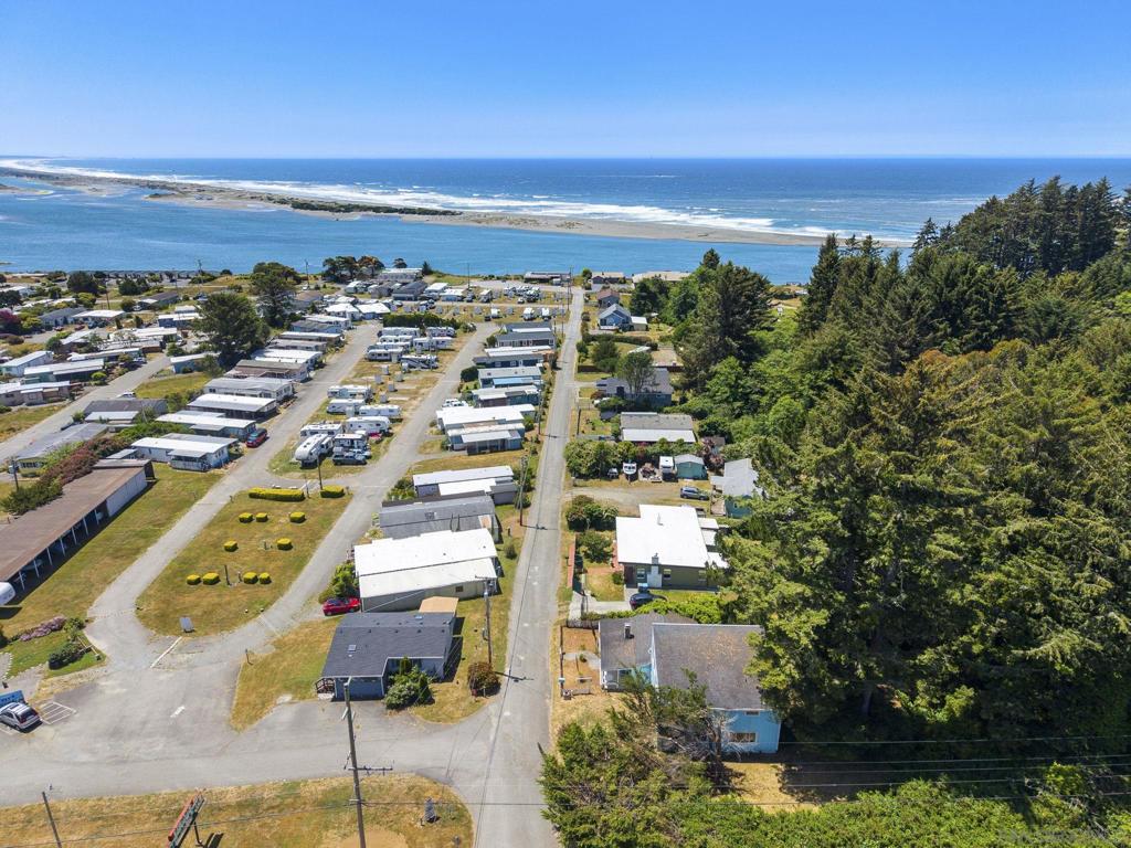 101 Salmon Harbor Rd