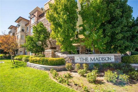 Photo of 24535 Town Center Dr #6203, Valencia, CA 91355 (MLS # SR25244692) Photo of 24535 Town Center Dr #6203, Valencia, CA 91355 (MLS # SR25244692)