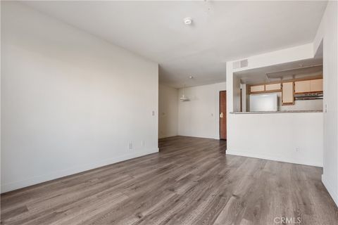 Photo of 1246 W 30th Street W, Los Angeles, CA 90007 (MLS # WS26047660)
