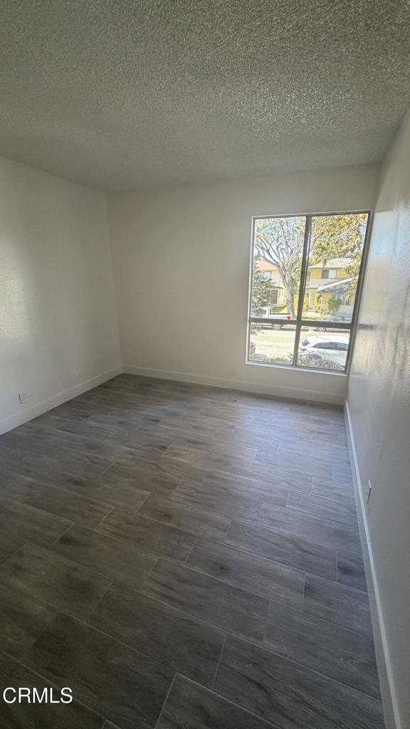 Ventura: Other - 0025 - Residential Lease