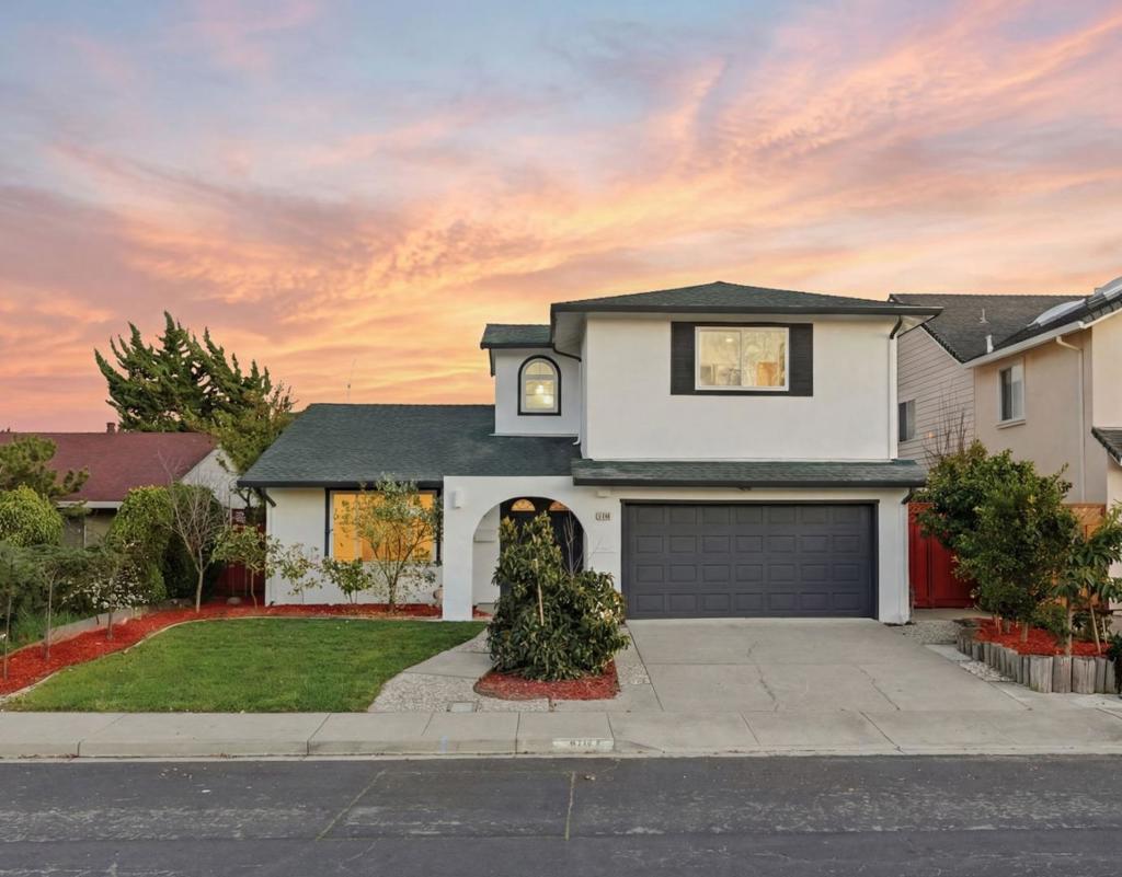 3104 San Andreas Drive
