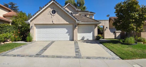 Photo of 2792 Sandhurst Avenue, Thousand Oaks, CA 91362 (MLS # 226003841)