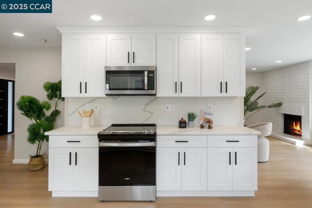 BRIAR RIDGE - Residential