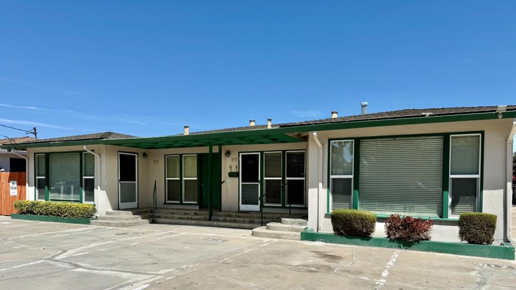 915 Padre Drive