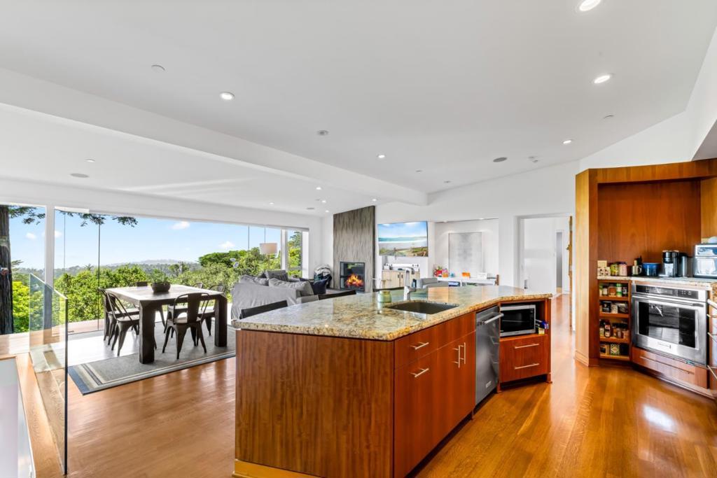 24497 San Mateo Avenue