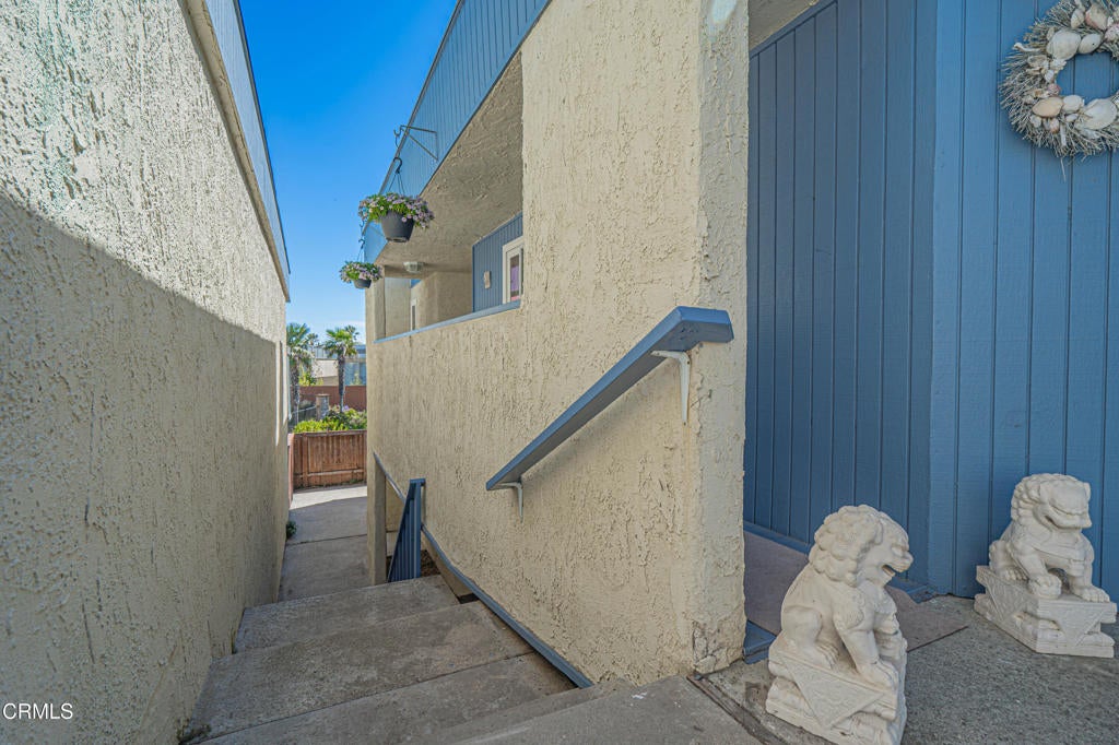 144 Seaspray Way