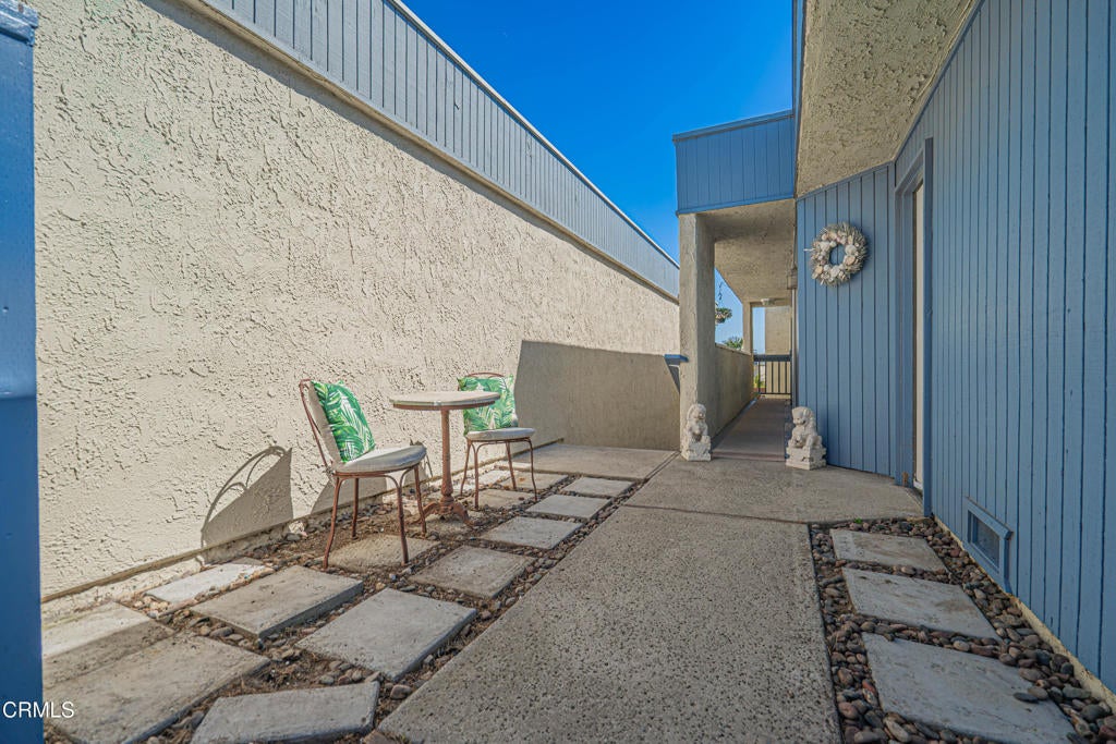 144 Seaspray Way