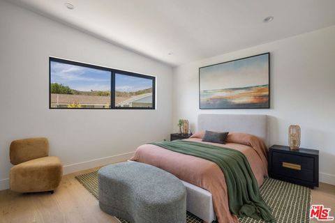 Tiny photo for 13535 Bayliss Road, Los Angeles, CA 90049 (MLS # 25588291)