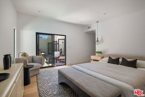 Tiny photo for 13535 Bayliss Road, Los Angeles, CA 90049 (MLS # 25588291)