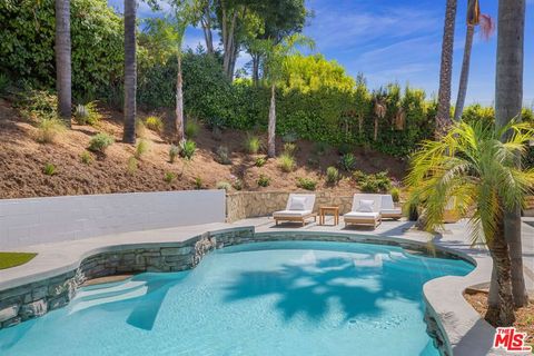 Tiny photo for 13535 Bayliss Road, Los Angeles, CA 90049 (MLS # 25588291)