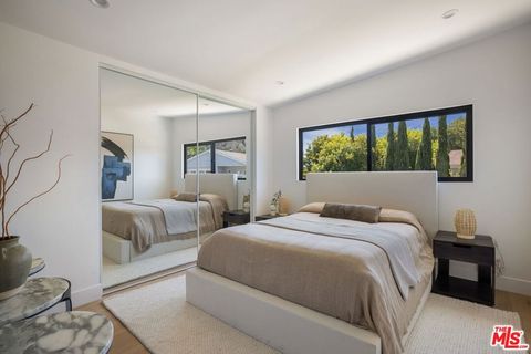 Tiny photo for 13535 Bayliss Road, Los Angeles, CA 90049 (MLS # 25588291)