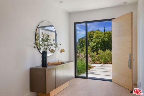 Tiny photo for 13535 Bayliss Road, Los Angeles, CA 90049 (MLS # 25588291)