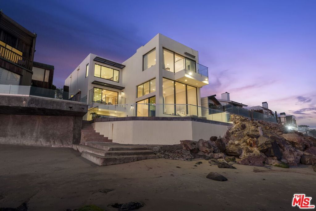 Photo of 24146 Malibu Road, Malibu, CA 90265 (MLS # 26632653)