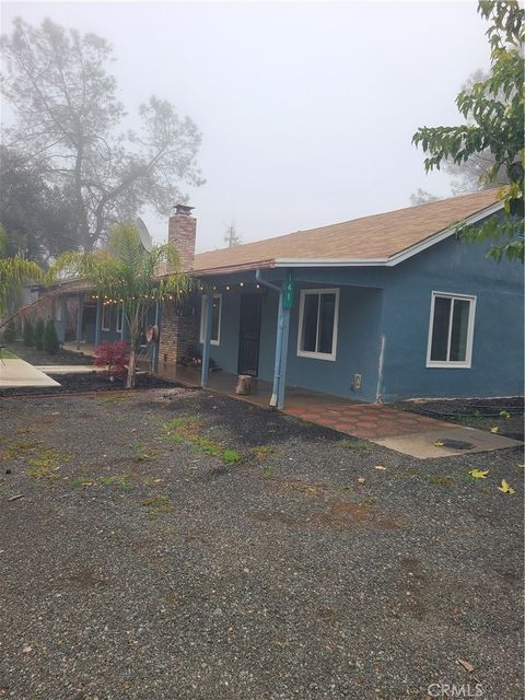 Photo of 141 Rutherford Ln, Oroville, CA 95966 (MLS # OR25275801)