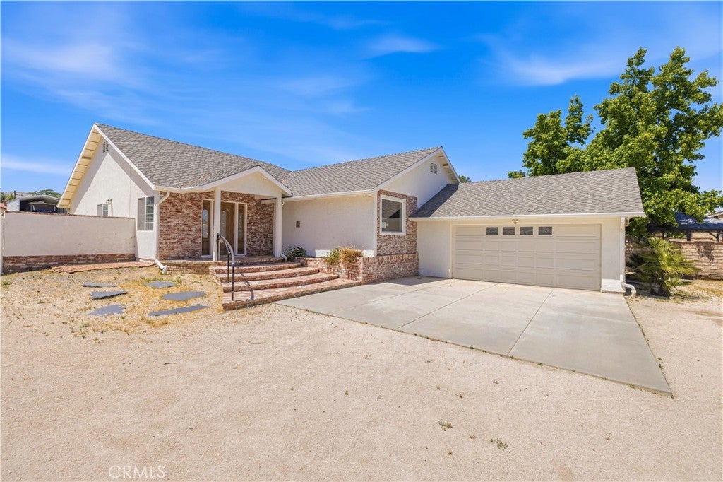 4806 W Avenue M14