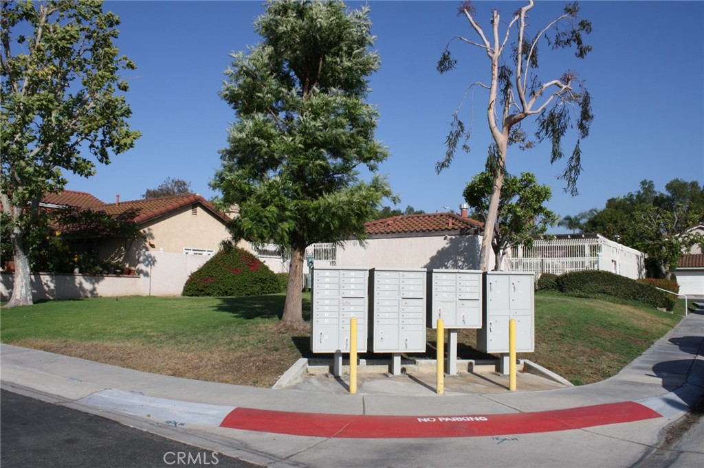187 Mistletoe Drive