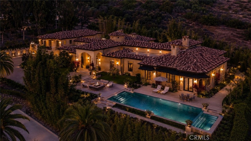 6884 Poco Lago