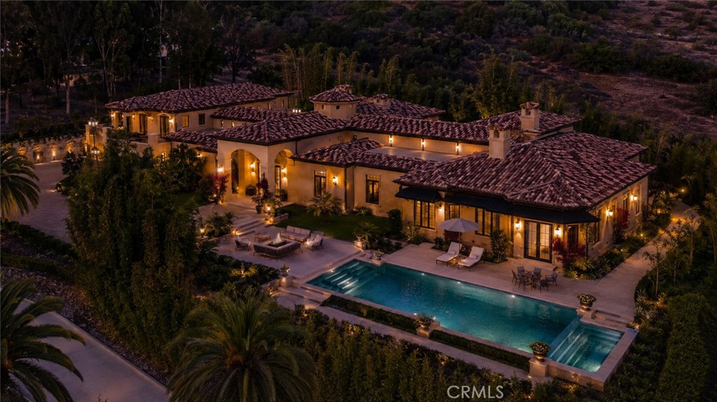 6884 Poco Lago