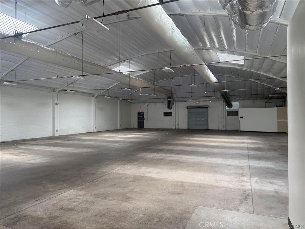 218 W Commonwealth