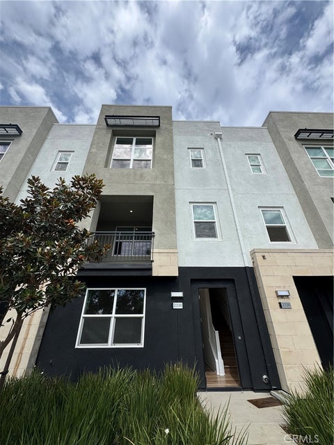 Photo of 2338 Synergy Ave, Irvine, CA 92614 (MLS # WS26201235)