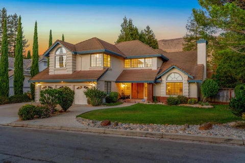 Photo of 44471 View Point Circle, Fremont, CA 94539 (MLS # ML82060090)