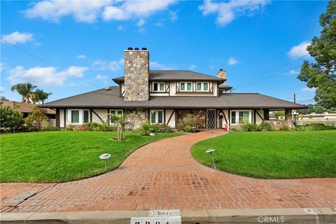 Photo of 3694 Parkside Dr, San Bernardino, CA 92404 (MLS # IG26029499)