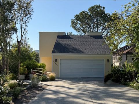 Photo of 23481 Via Alondra, Coto de Caza, CA 92679 (MLS # OC26101650)