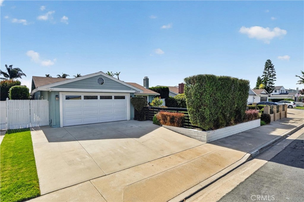 20911 Charwood, Huntington Beach CA 92646 - Photo 6