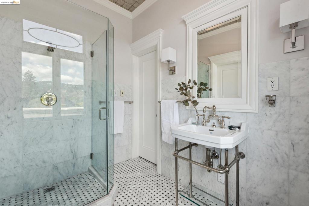 CENTRAL PIEDMONT - Residential