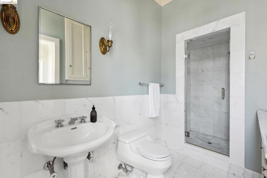 CENTRAL PIEDMONT - Residential