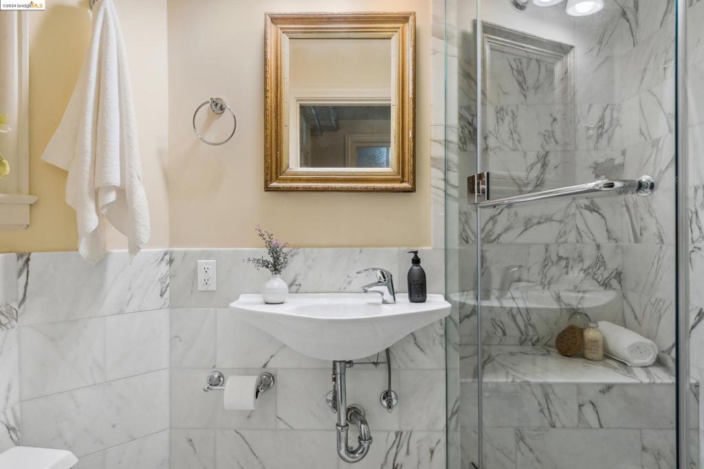 CENTRAL PIEDMONT - Residential