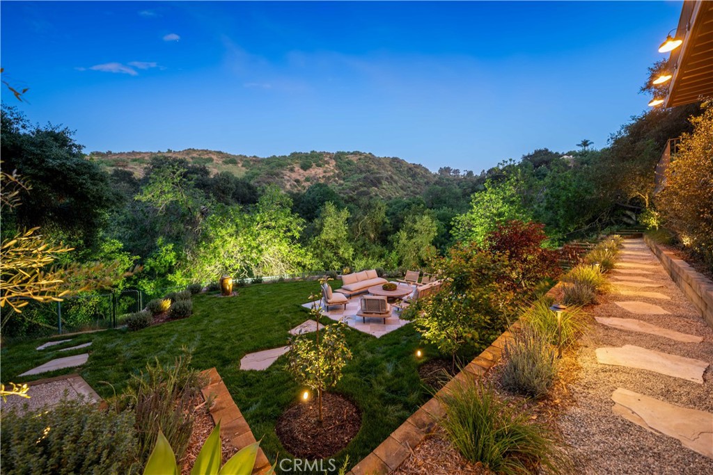 3636 Camino De La Cumbre