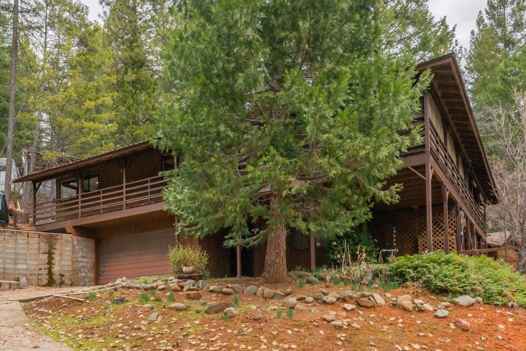 410 410 Lake Forest Dr.