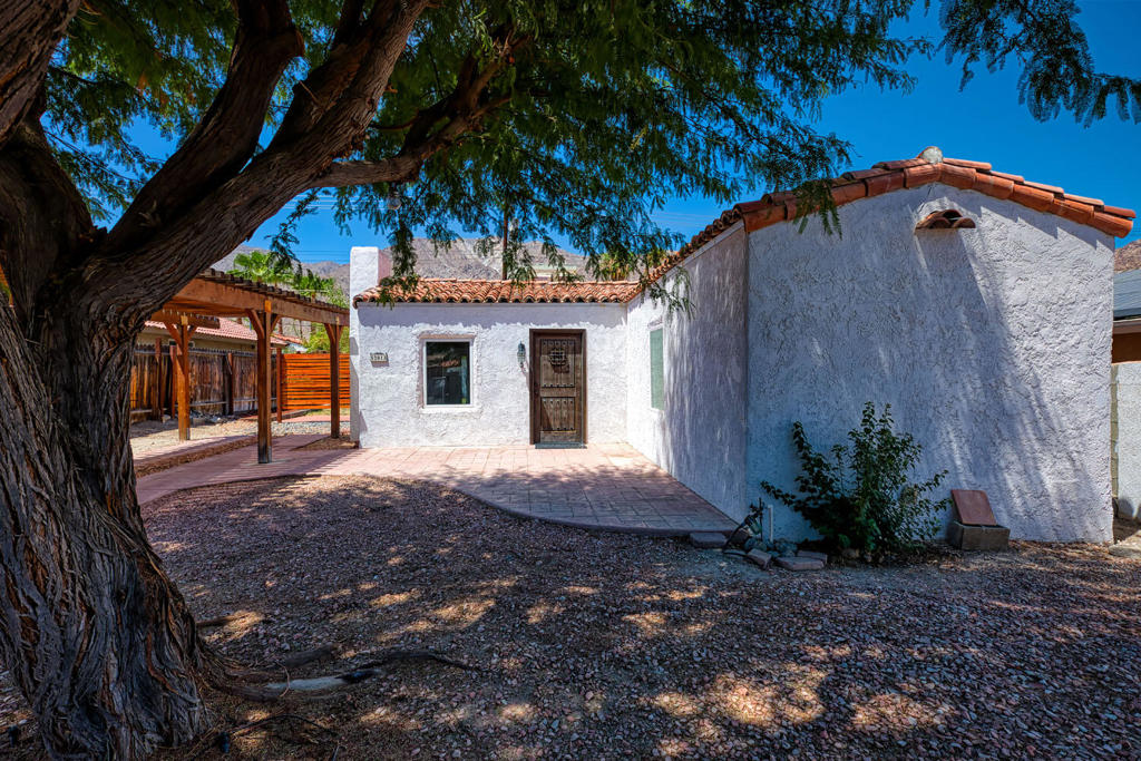 52813 Avenida Carranza