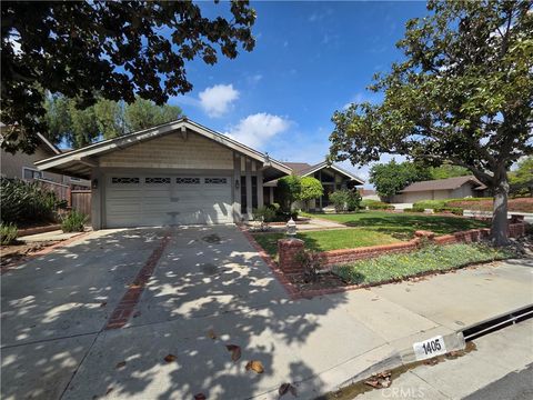 Photo of 1405 Paseo Manzana, San Dimas, CA 91773 (MLS # CV26103346)