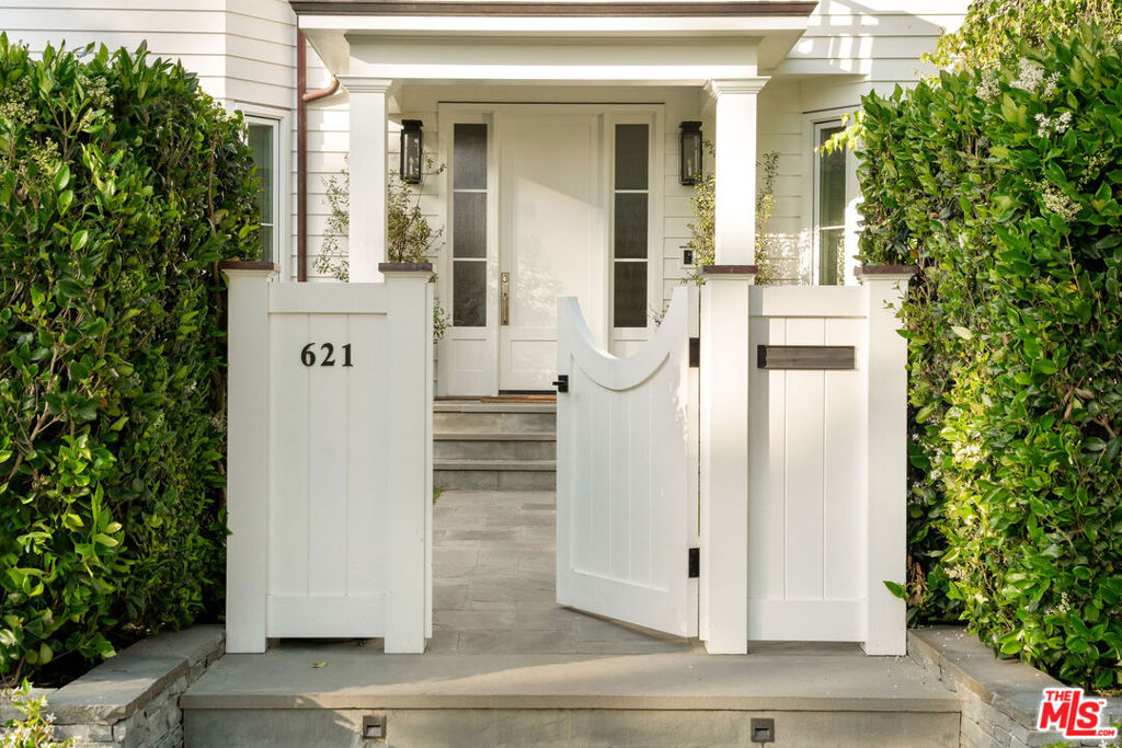 Properties 1 621 21st Place