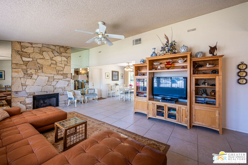 Sun Villas - Residential