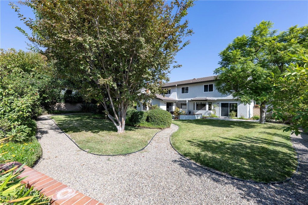 5151 Avenida De Amor