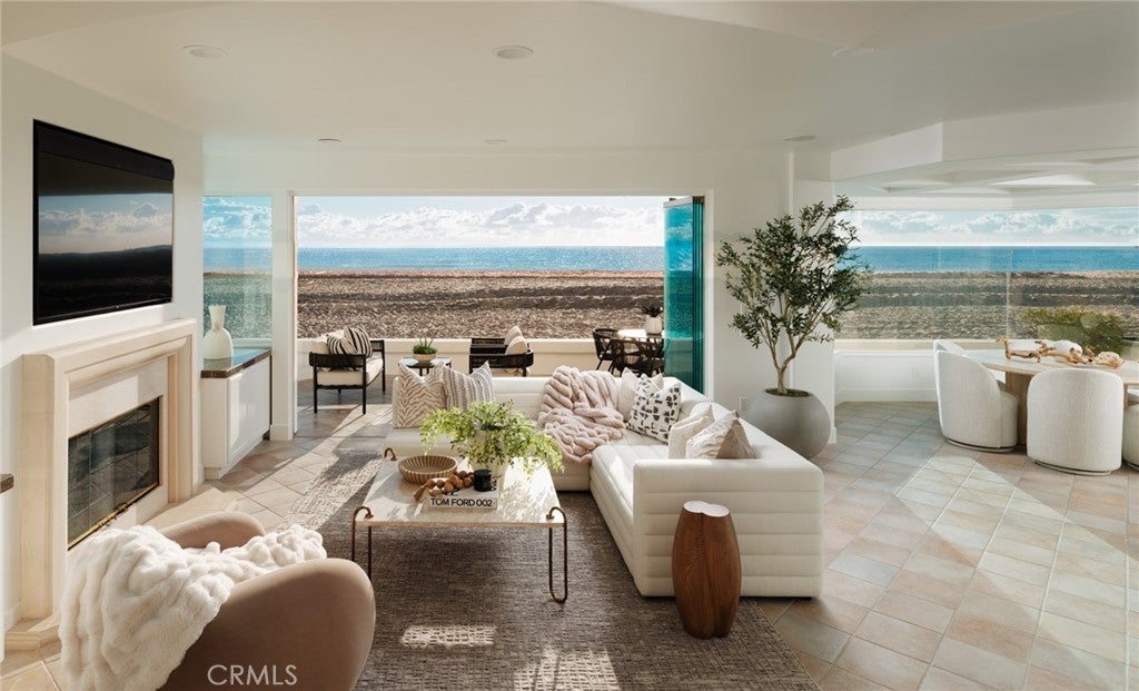 3000 W Oceanfront