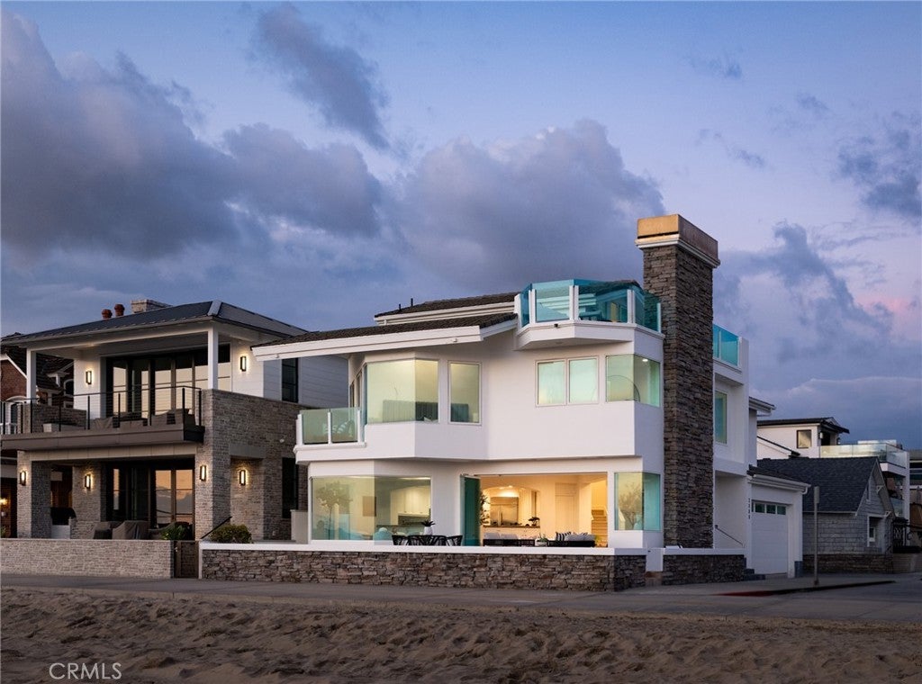 3000 W Oceanfront